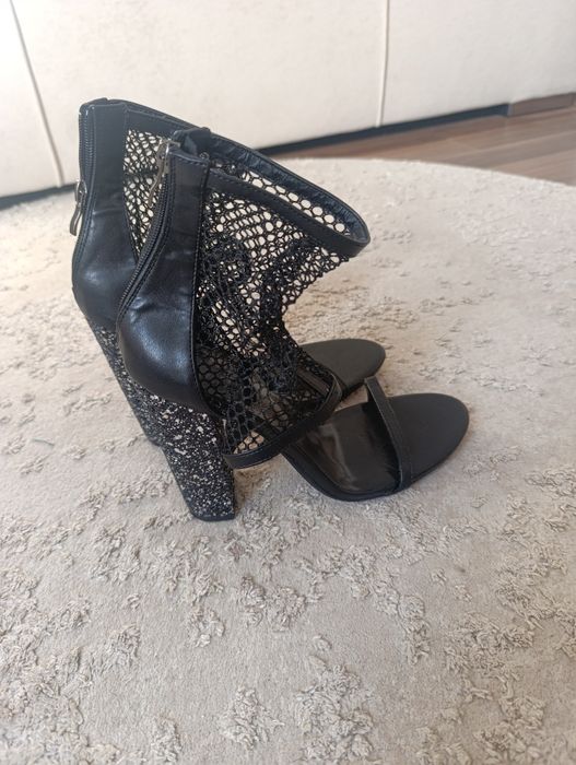 Buty sylwestrowe błyszczące impreza na obcasie 41 czarne