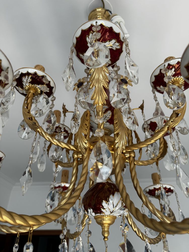 Candeeiro de cristal e banhado a ouro