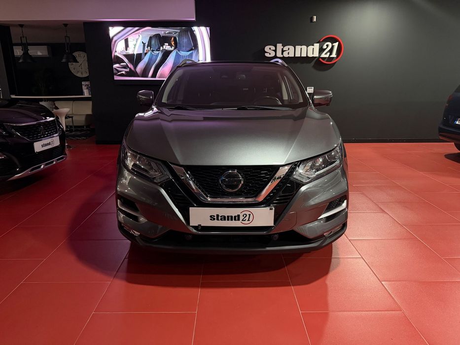 Nissan Qashqai 1.3 DIG-T N-Connecta J18