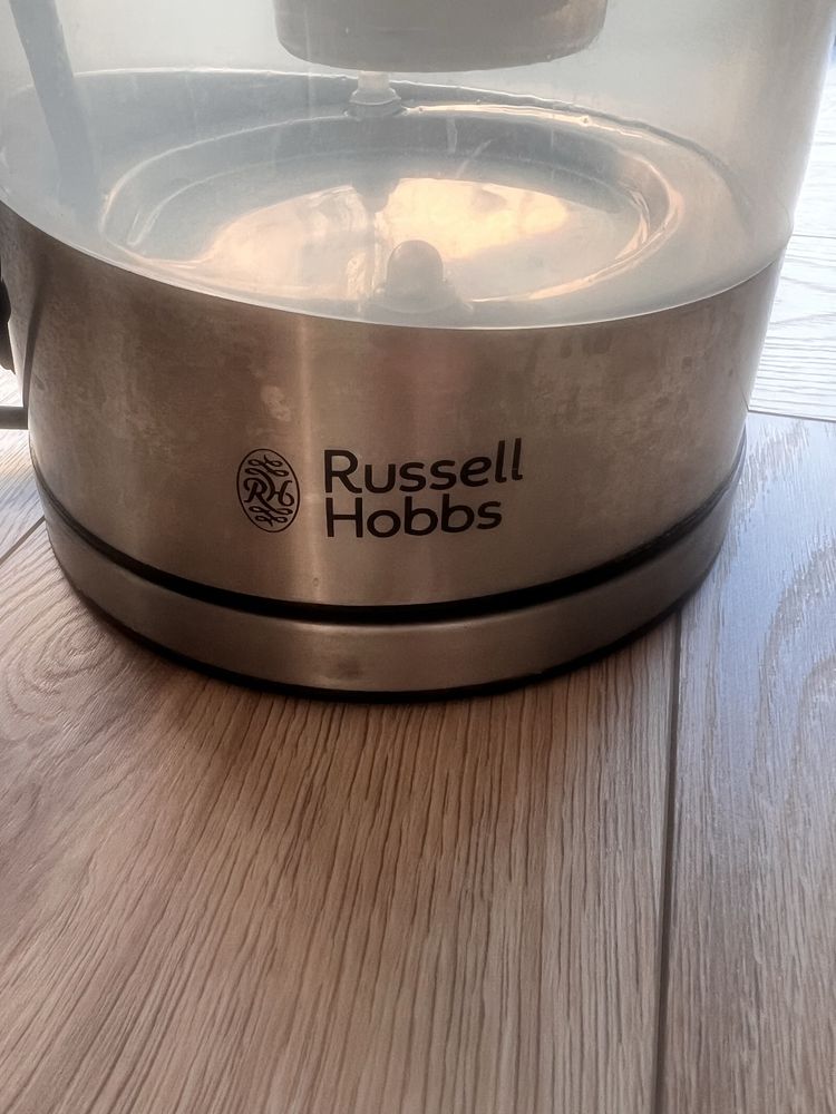 Czajnik RUSSELL HOBBS Purity