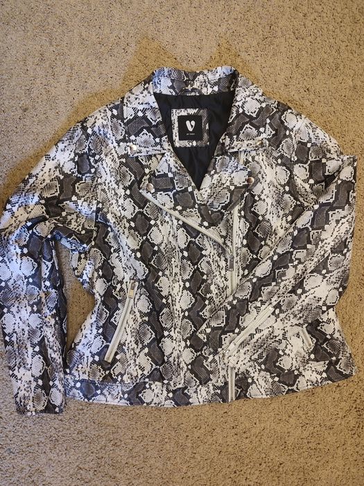 Куртка весна косуха екошкіра