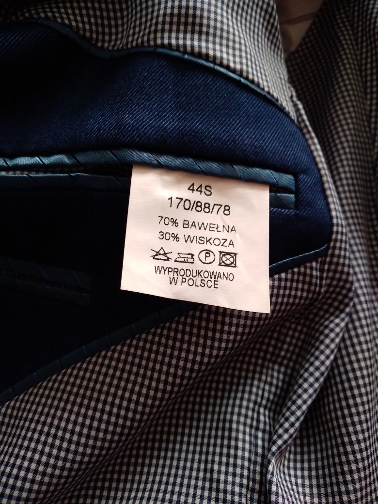 Garnitur męski rozmiar XS