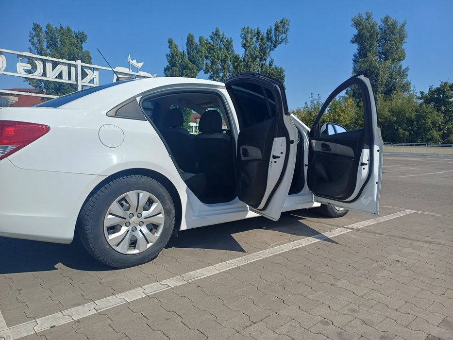 Chevrolet Cruze 2015p автомат