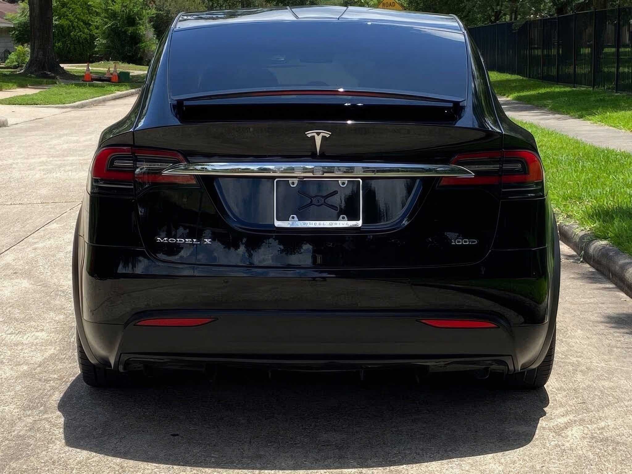 2018 Tesla Model X 100D