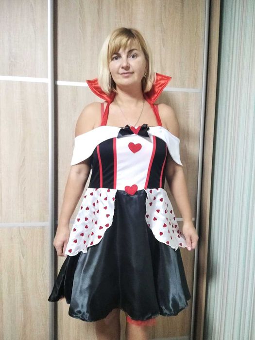 Новогоднее платье Червовая дама Красная королева размер 48-50