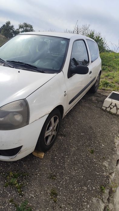 Renault Clio 3 portas