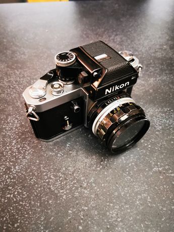 Aparat Nikkon F2 Photomic 1972r super stan obiektyw NIKKOR H-C Polecam
