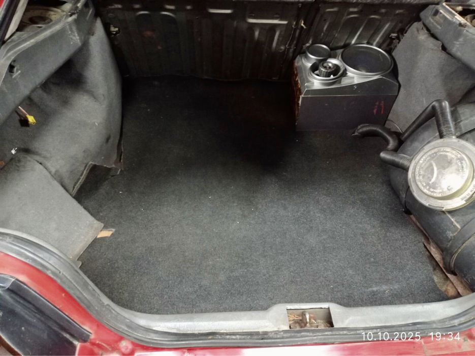 !!!ПРОДАМ!!! Mazda 626  2.0 газ/бенз