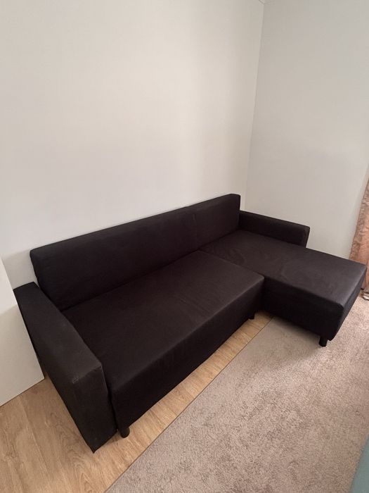Sofá cama com arrumação