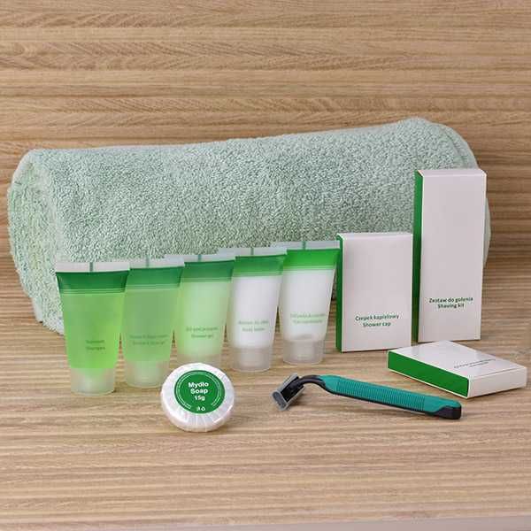 zestaw kosmetyków hotelowych kosmetyki hotel spa szampon żel mydełko