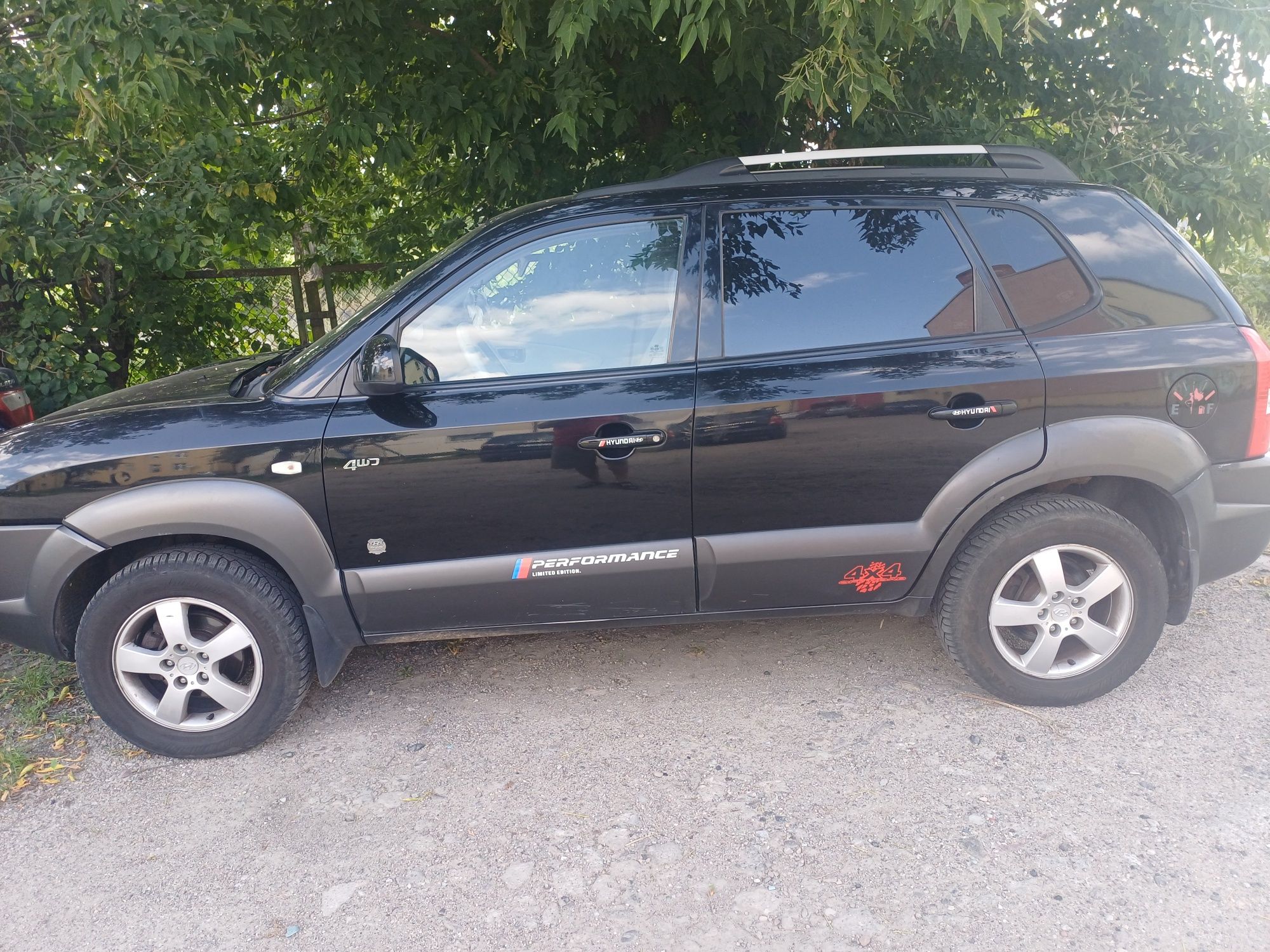 Spzedam Hundaj Topson 2.0 d 4×4 2005 rok