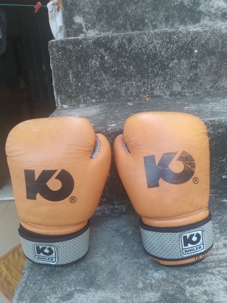 Luvas de Boxe Köhler – Tamanho Adulto – Pouco Usadas