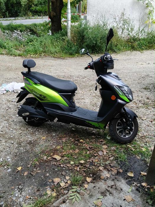 Motorower elektryczny