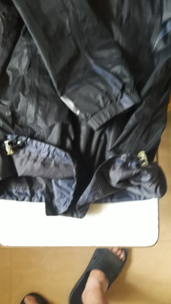 Ветровка, дождевик Regatta 50 раз. (SIZE 12,EUR 38,M).