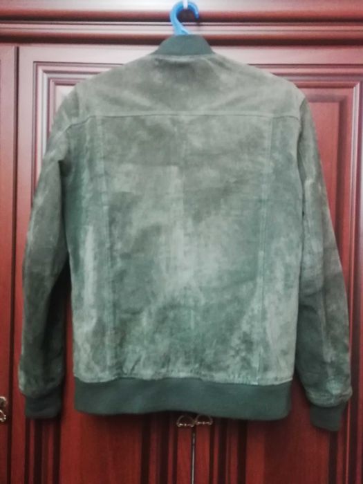 Чоловіча шкіряна куртка