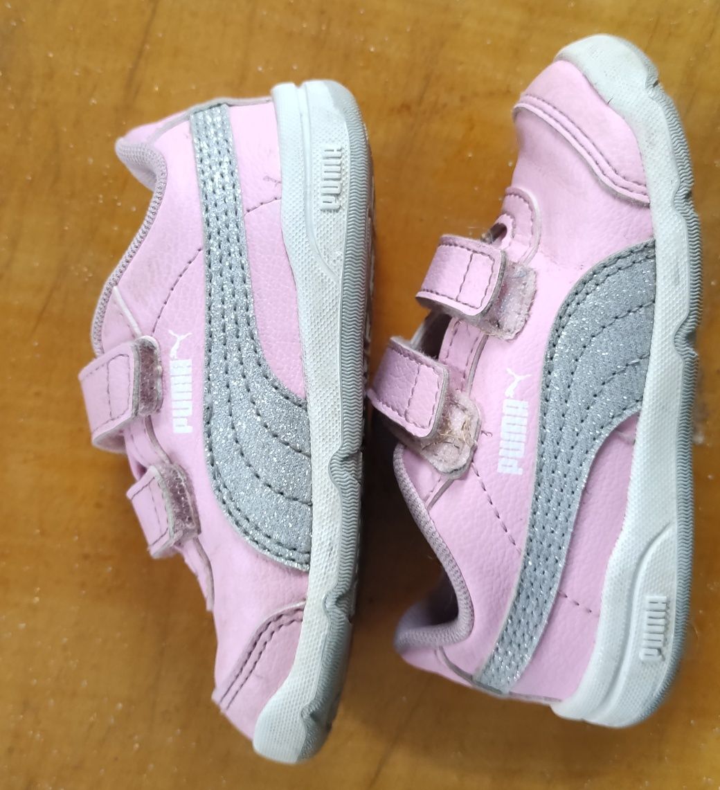 Buty Nike różowe rozm. 22 EUR, 14 cm