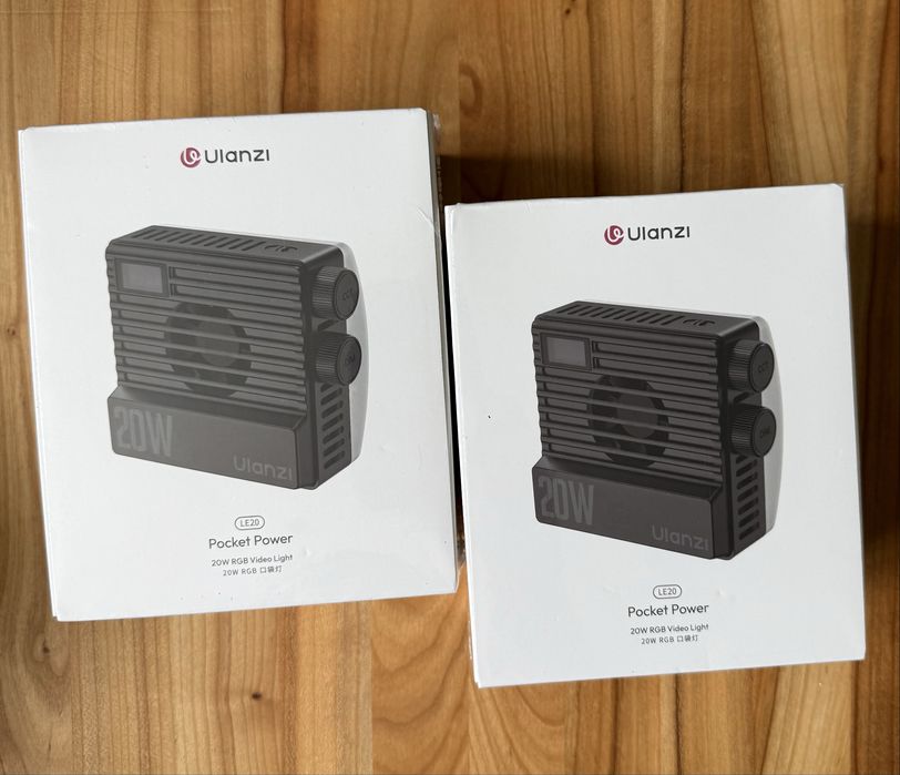 Відеосвітло Ulanzi LE20 LED RGB 20 Вт 5000mAh 2500K-9000K