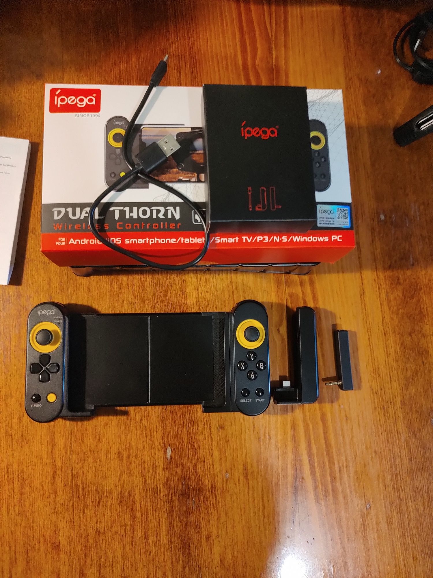 Геймпад iPega PG-9167 Dual Thorn Wireless Controller