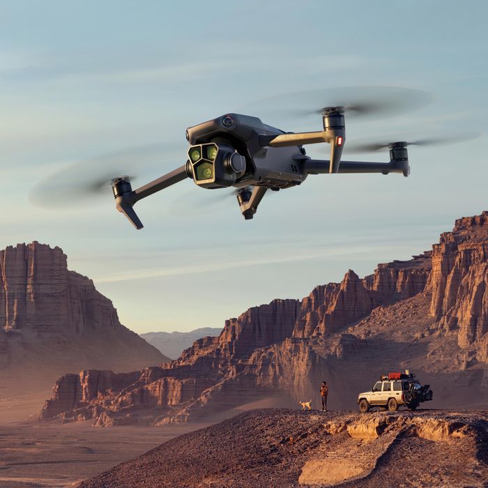 Dji MAVIC 3 PRO - fly more combo - COMO NOVO
