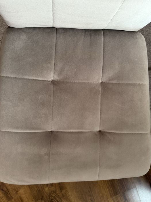 Продам стільці велюр колір капучино