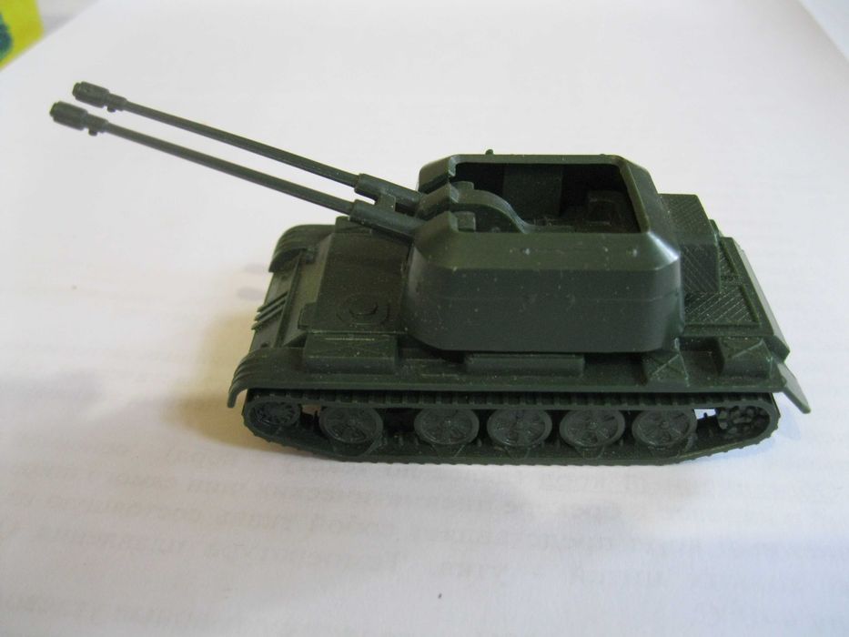 Зенитная установка ГДР 1:87