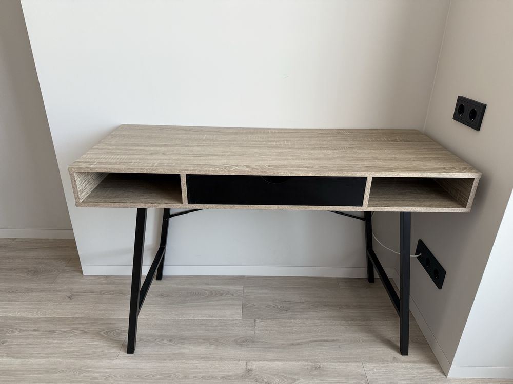 Стіл письмовий ABBETVED 48x120 св.дуб/чорний