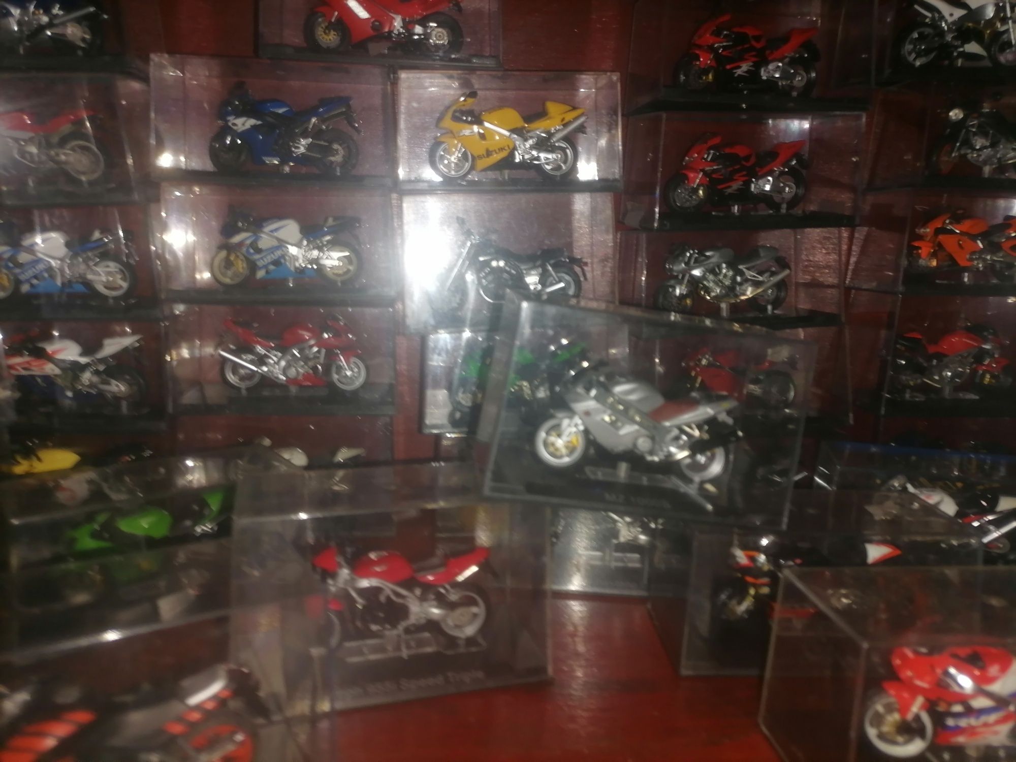 Coleção 50 grande moto por 280 €