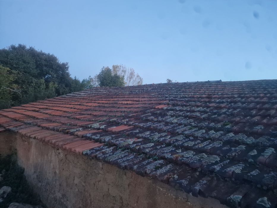 Telha Marselha e bom estado