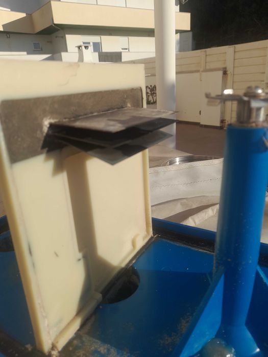 Sistema de tratamento sanitário marítimo Raritan ElectroScan