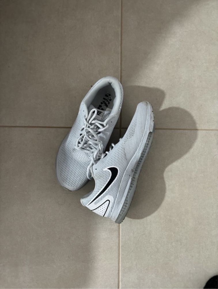 Nike zoom running - cinzento/grey