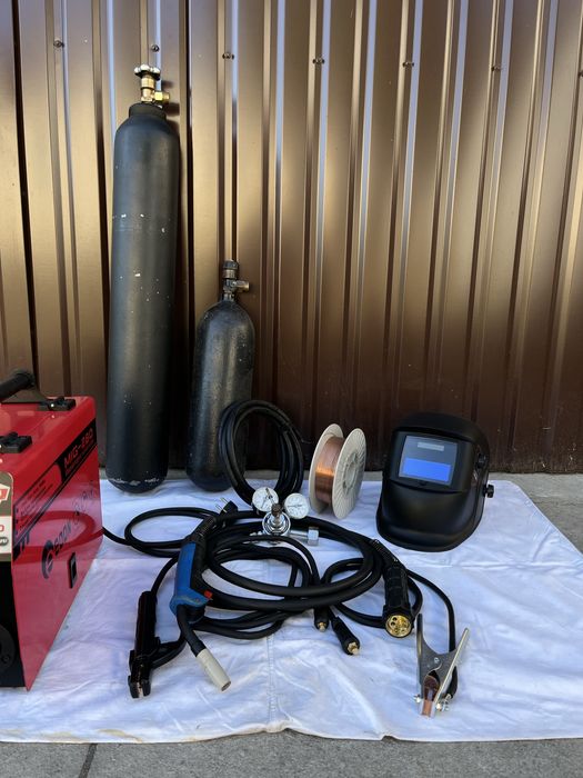 Продам сварочный полуавтомат Edon 280