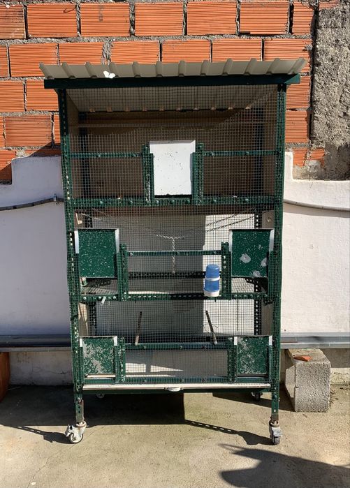 Gaiola para pássaros