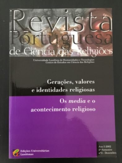 Vendo revistas científicas sobre teologia e religião