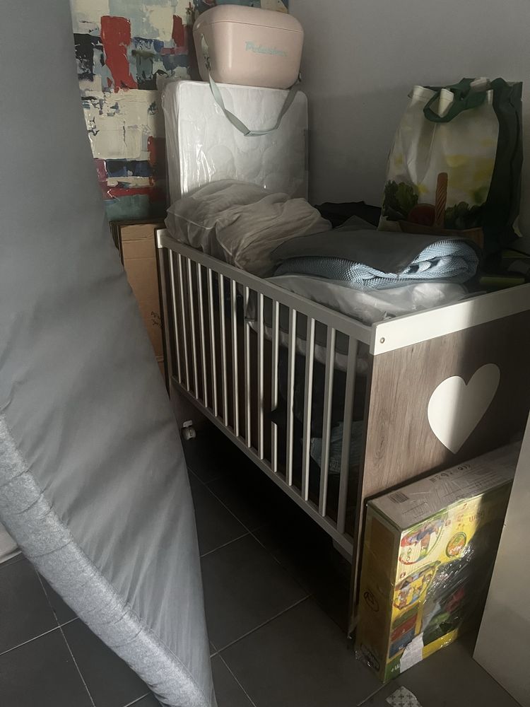Cama madeira ikea
