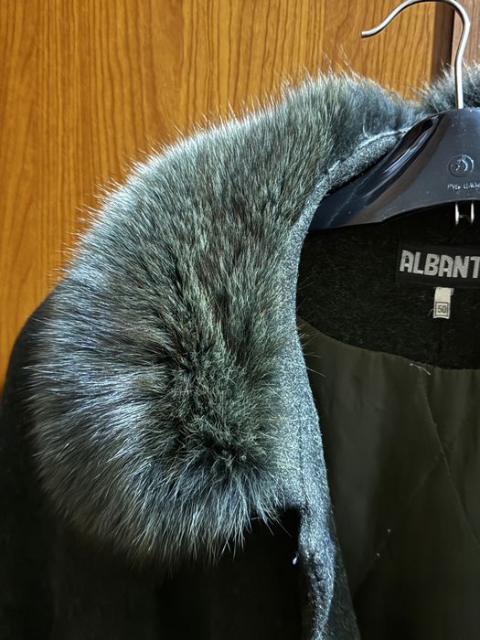 Женское зимнее пальто,размер 50, воротник с натуральным мехом