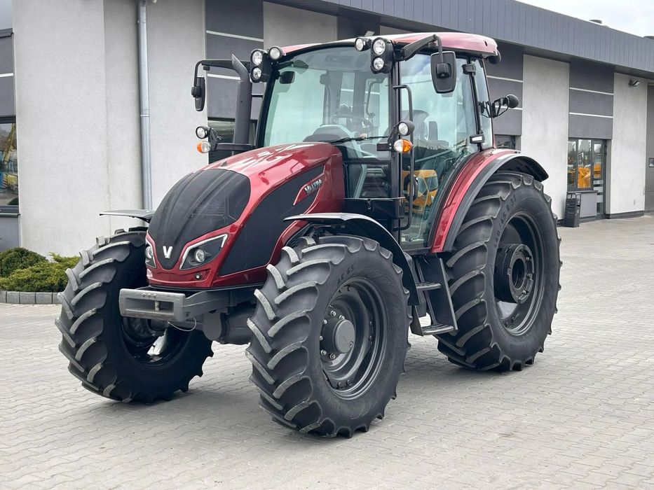 Valtra A 104