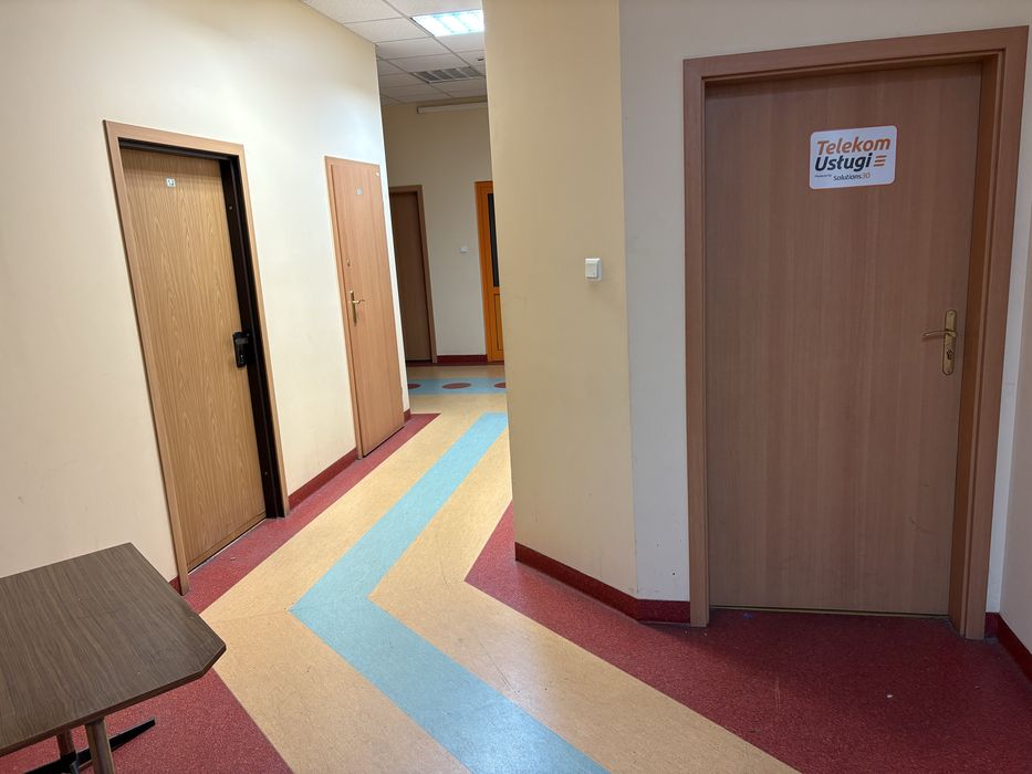 Do wynajecia lokal 264 m2 klinika,siedziba firmy,obsluga klienta,biura