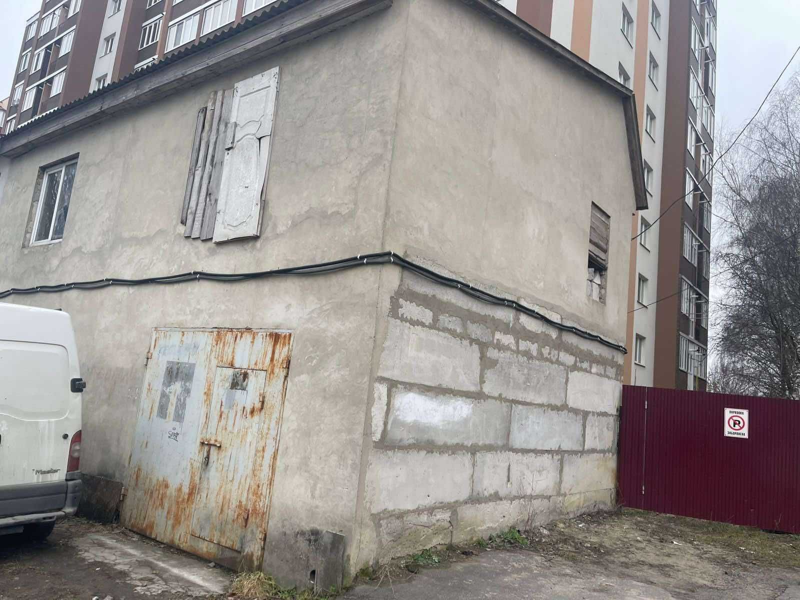 Продаж 2х поверхового гаража Виставка