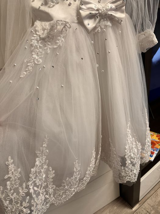 Сукня для дівчинки