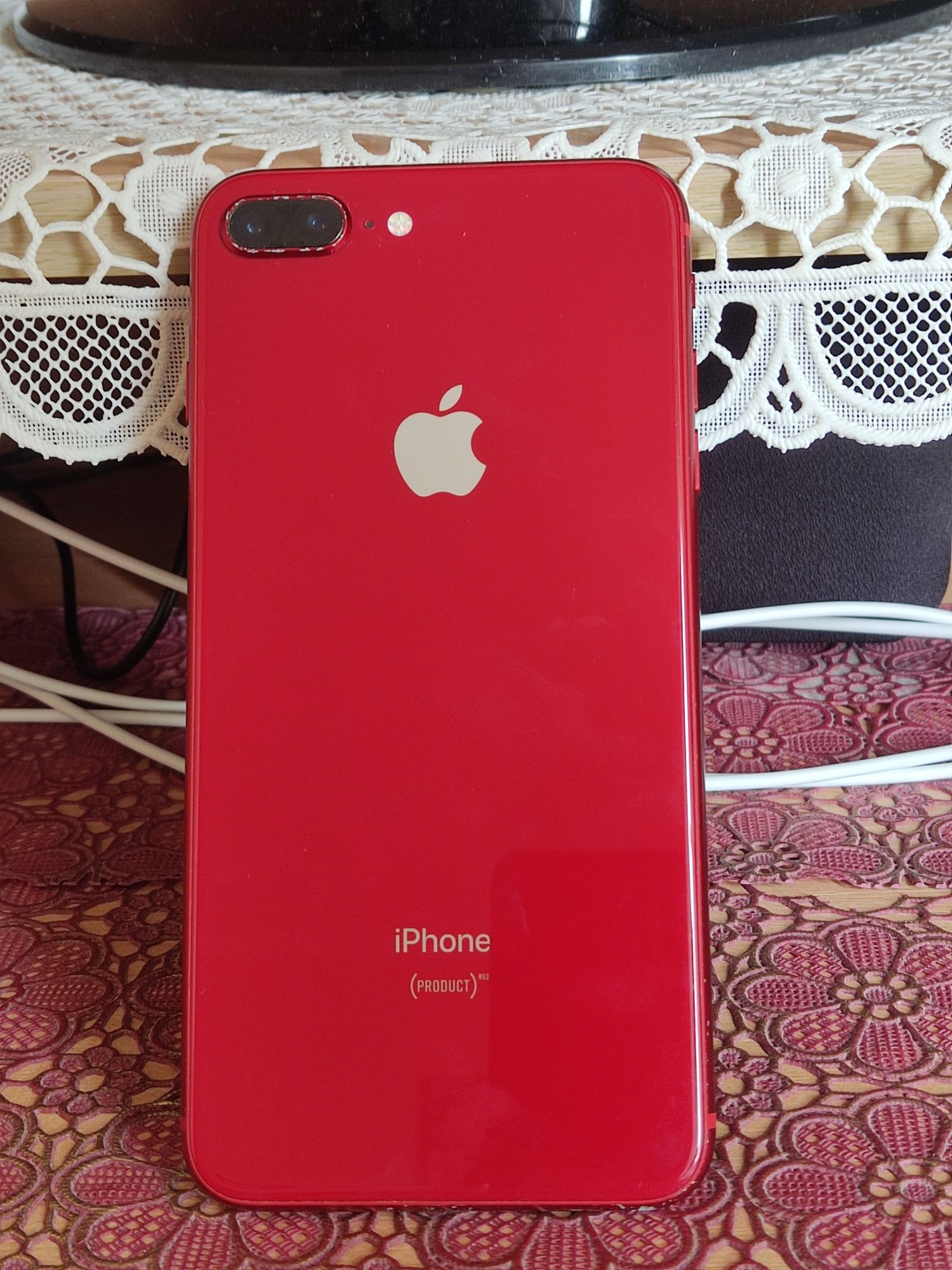 Продам Iphone 8 plus