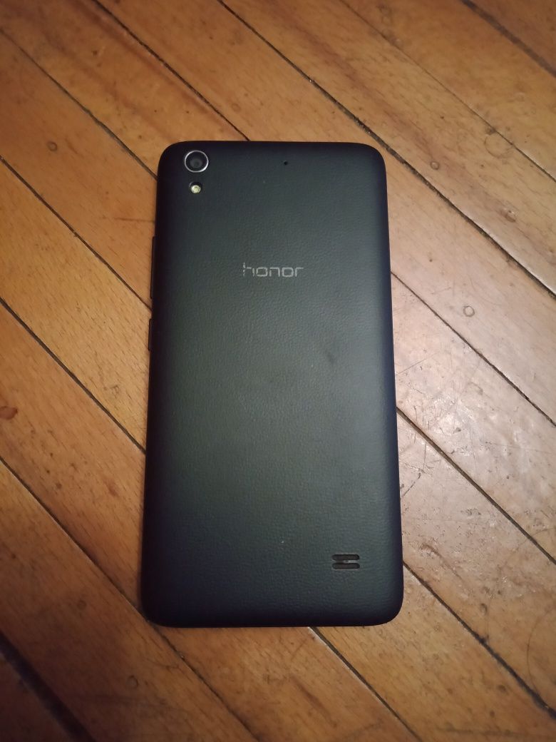 Телефон Honor UL00