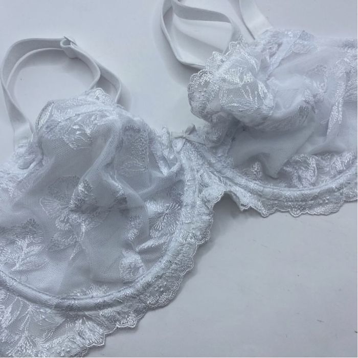 Бюстгальтер жіночий- р. 85E