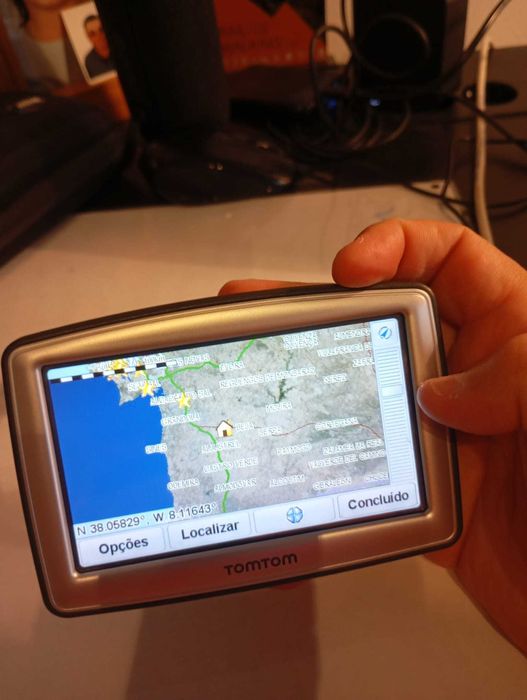 GPS TomTom XL com bolsa