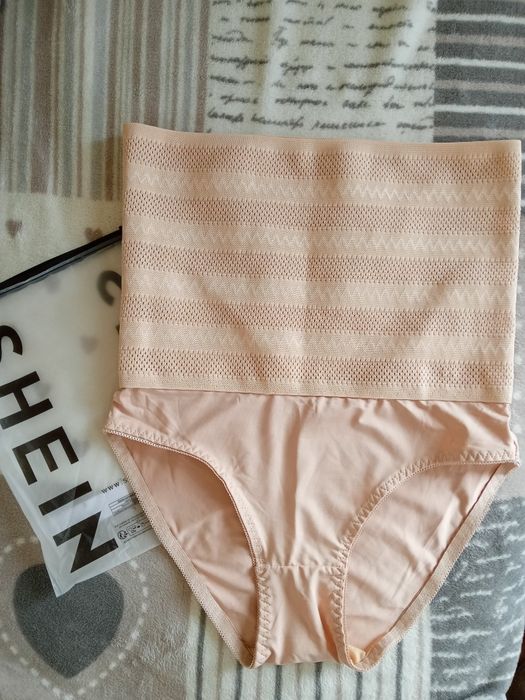 Majtki modelujące r. L, kształtujące ciało