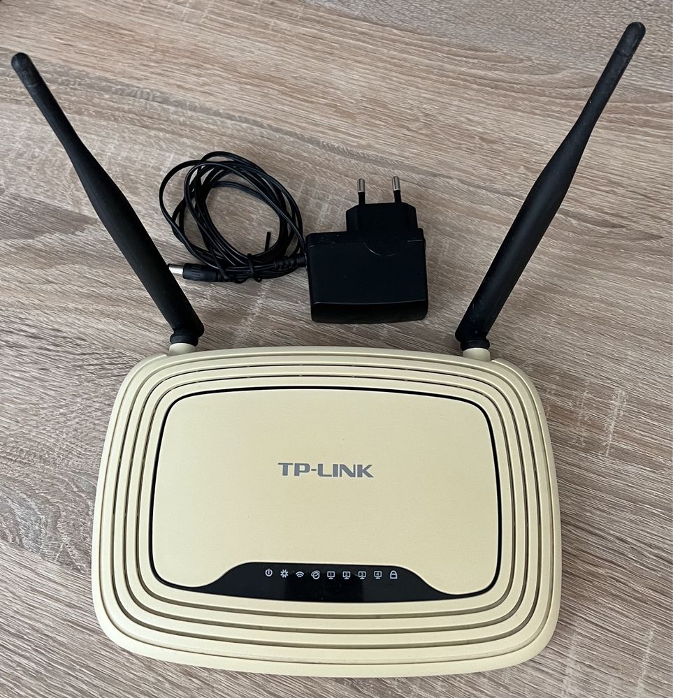 Бездротовий маршрутизатор TP-LINK модель TL-WR841N