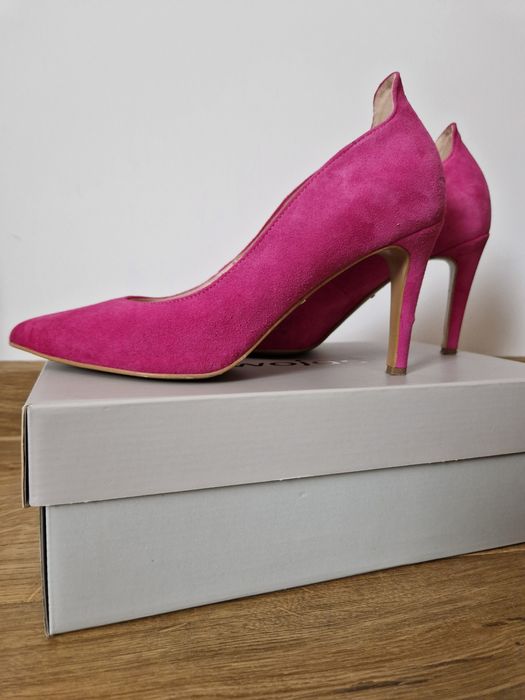 Szpilki Wojas fuksja rozmiar 39 zamsz skóra