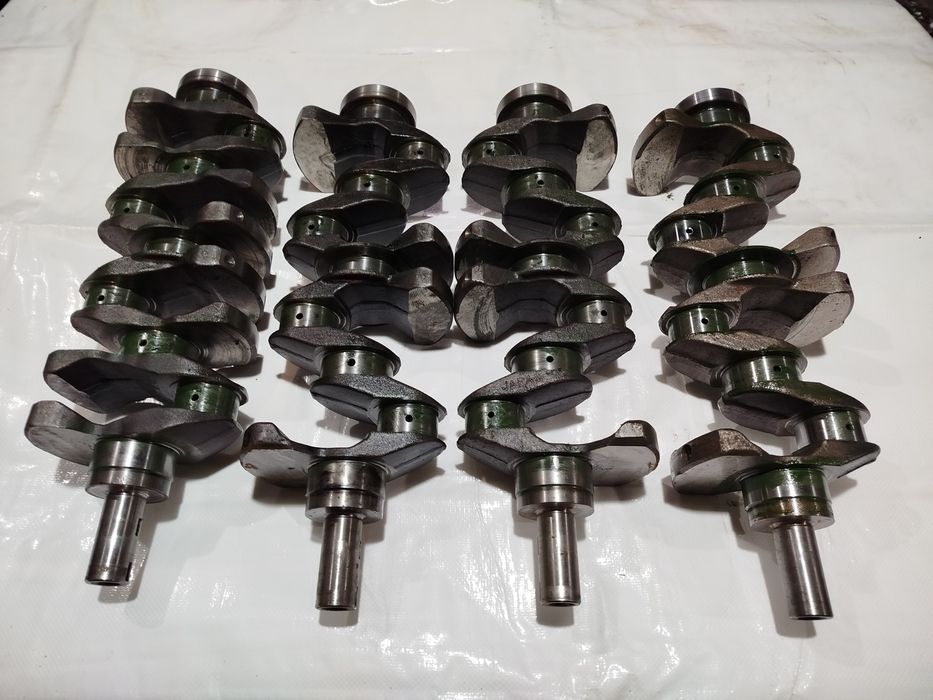 Ніссан nissan Колінвал колено коленвал кривошип горбуль горбатий yd22