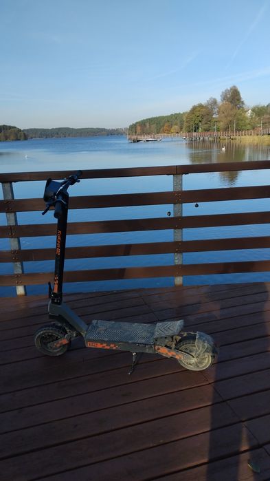 Sprzedam chulajnoge elektryczną kukirin g2