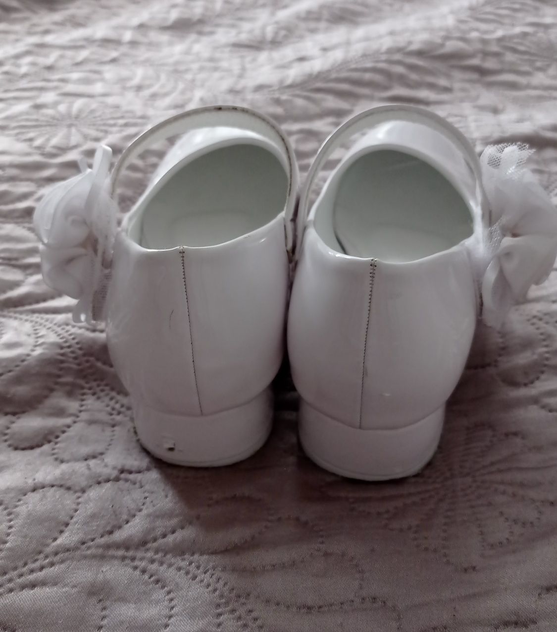 Buty komunijne dla dziewczynki, rozmiar 34