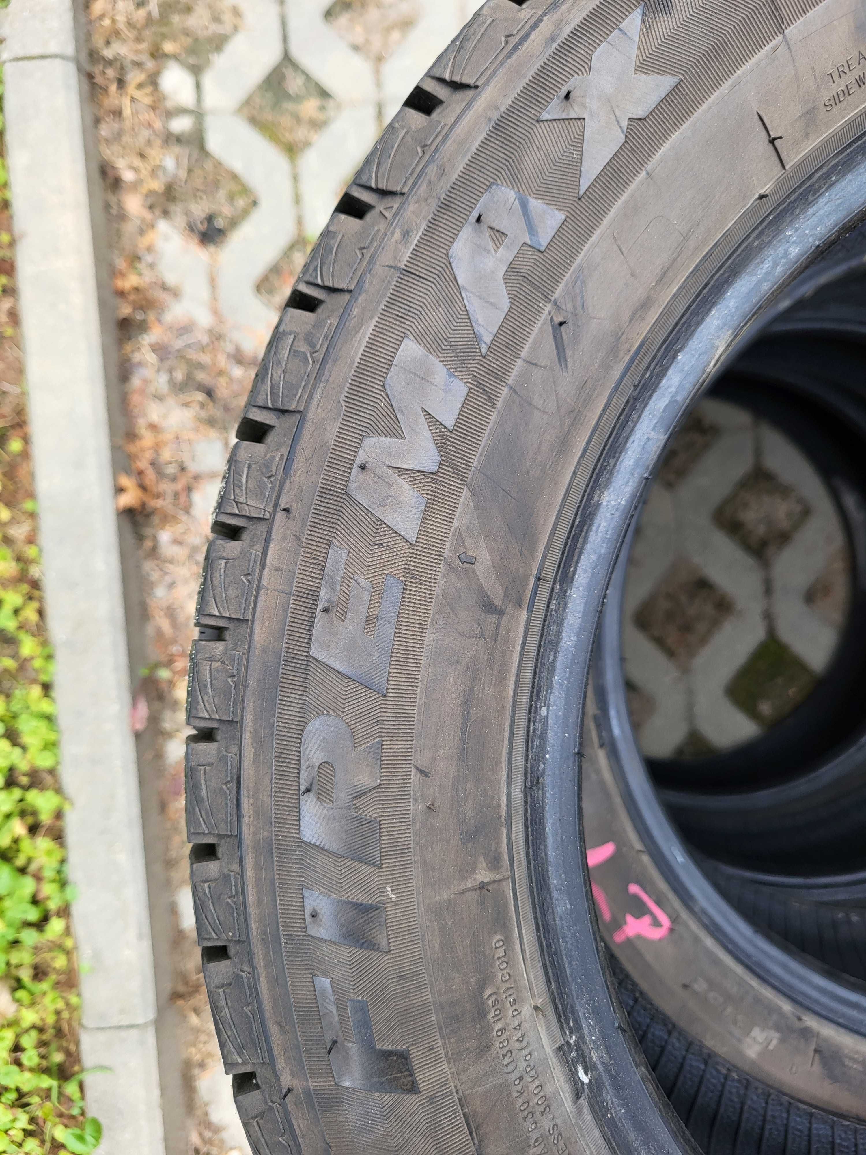 Komplet opon zimowych 205/60 R16 2023r